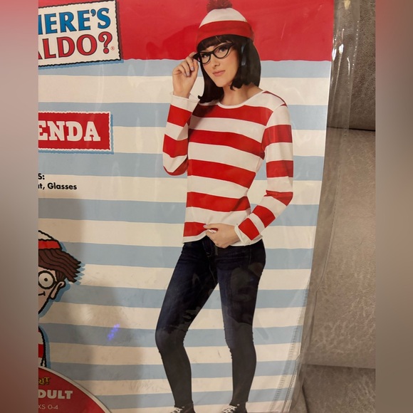 “Where’s Waldo? Wenda Costume with Accessories - NWT - Picture 2 of 8